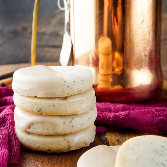 Vanilla Chai Shortbread Cookies