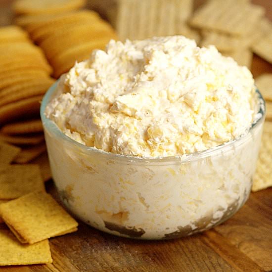 Ranch Cheddar Beer Dip