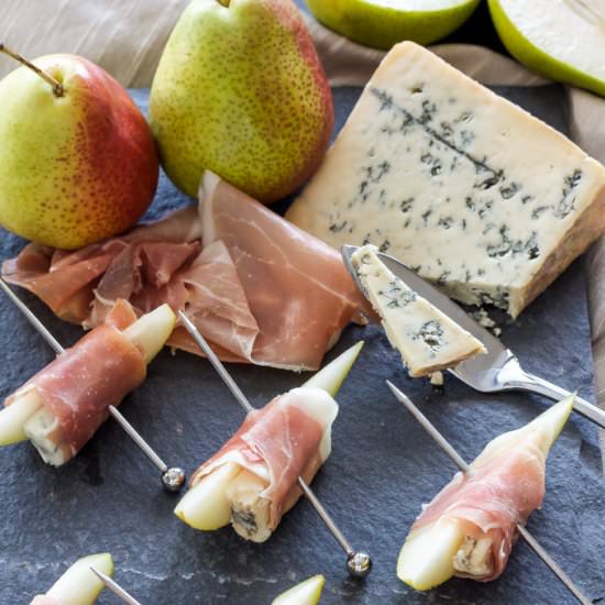 Prosciutto Pears with Blue Cheese