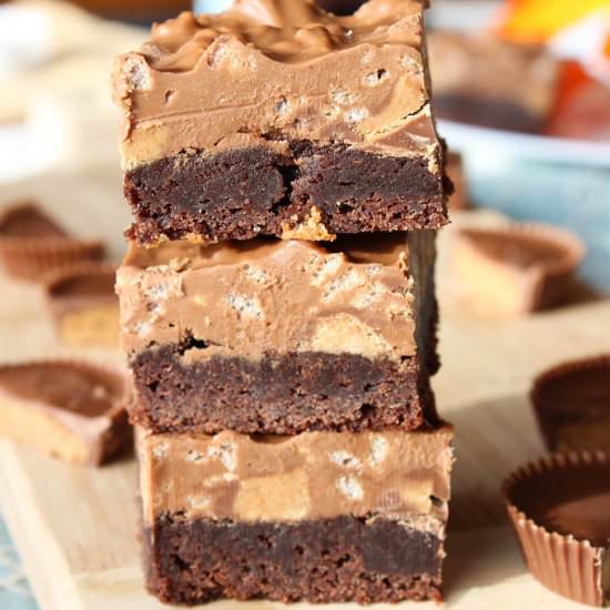 Peanut Butter Cup Crunch Brownies