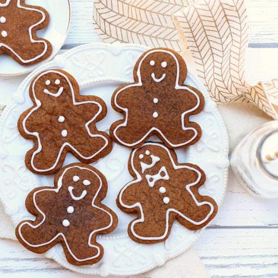 Vegan Gingerbread Men