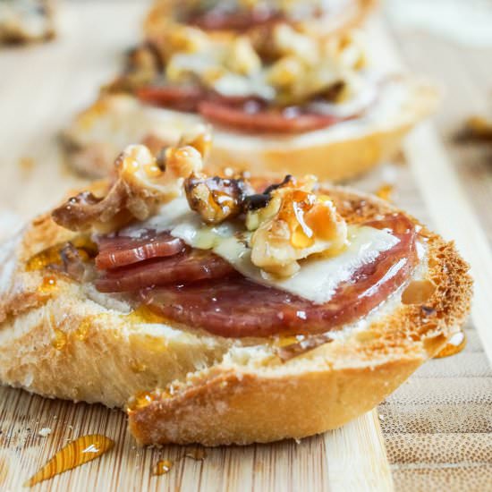 Salami Crostini