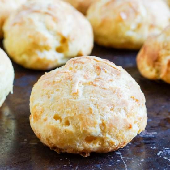 Gougères (French Cheese Puffs)