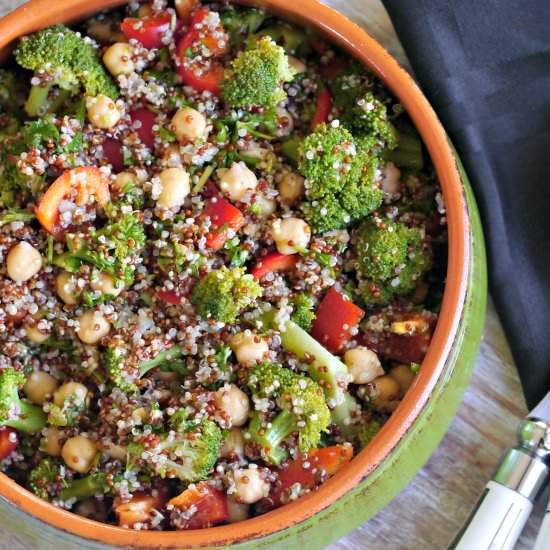 Broccoli, Quinoa and Chickpea Salad