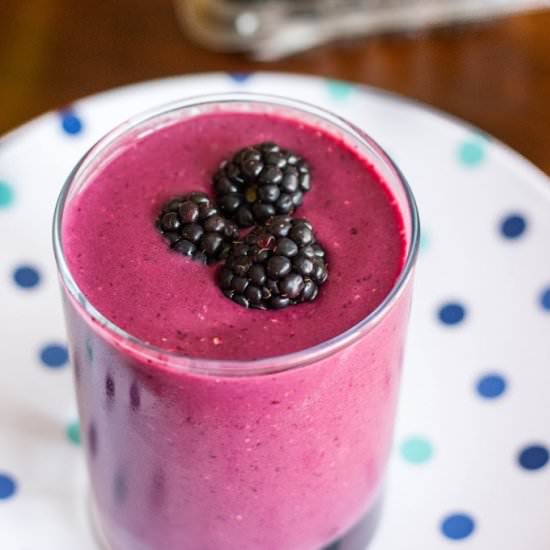 Blackberry Peach Oatmeal Smoothie
