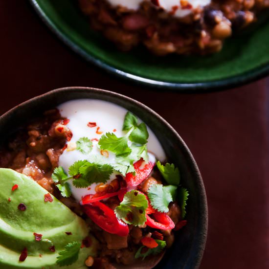Thick and warming vegan chili