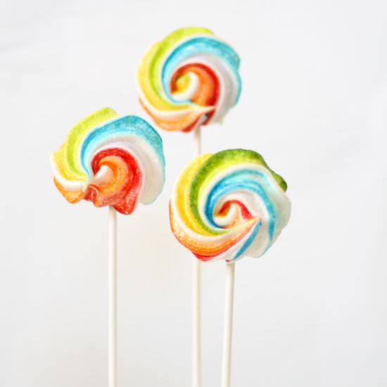 rainbow meringue cookie pops