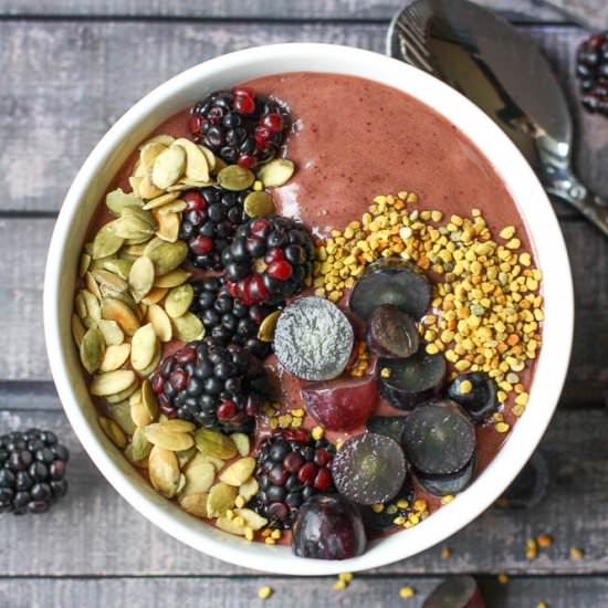 Cherry Berry Smoothie Bowl