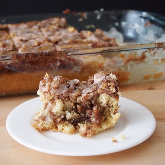 Cinnamon Roll Cake