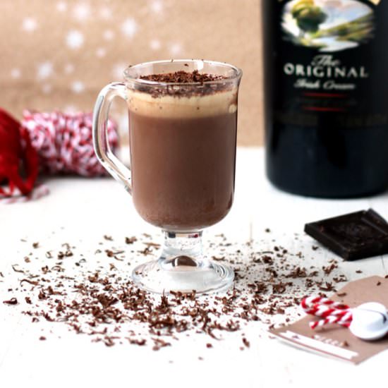 Slow Cooker Baileys Hot Chocolate