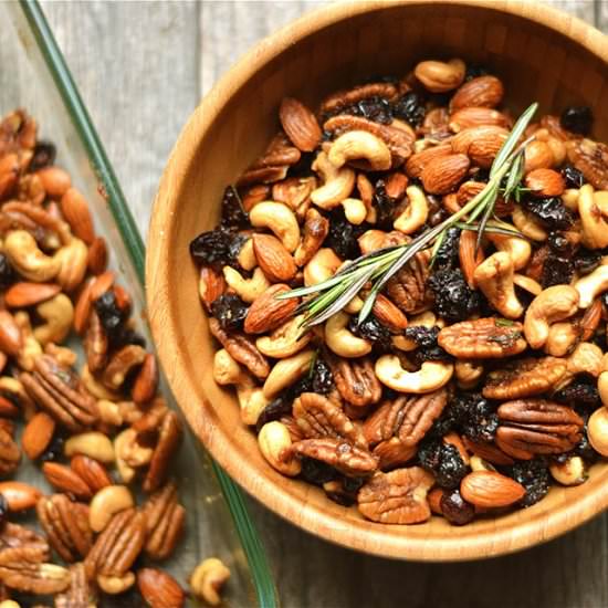 Spicy and Sweet Snack Mix
