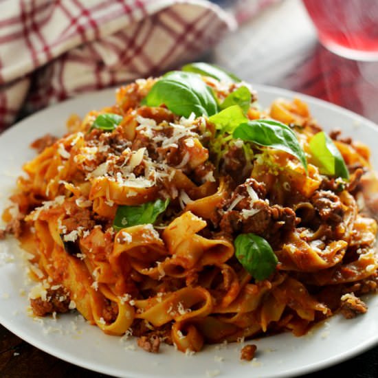 One Pot Pasta Bolognese