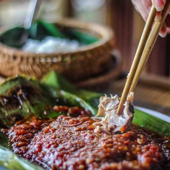 Charcoal Fish in Banana Leaves