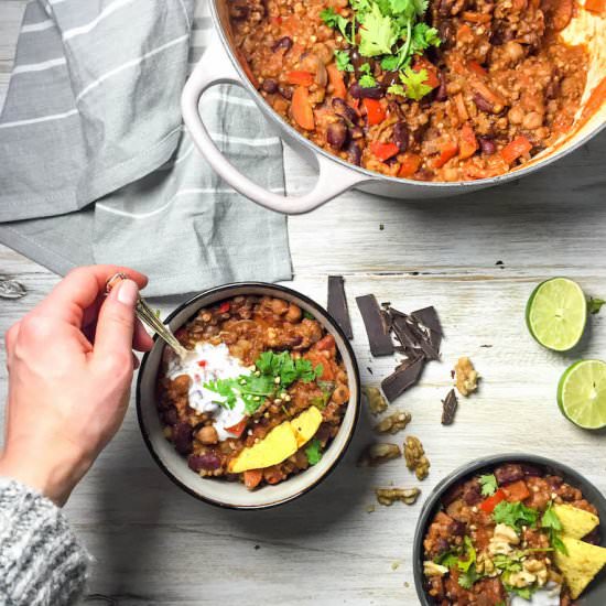 Buckwheat Chili with Dark Chocolate