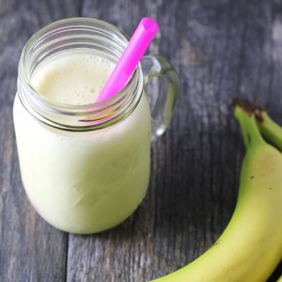 Pineapple and Banana Smoothie