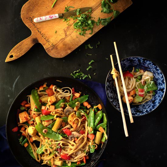 Garlic Stir Fried Noodles