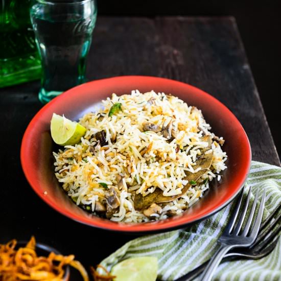 Mushroom and Spring Onion Pulao