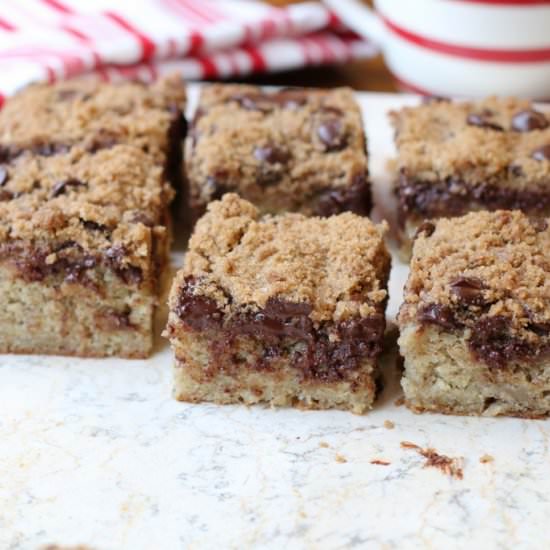 Chocolate Banana Crumb Cake