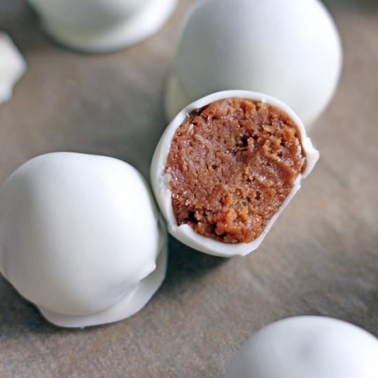 No-Bake Biscoff Balls