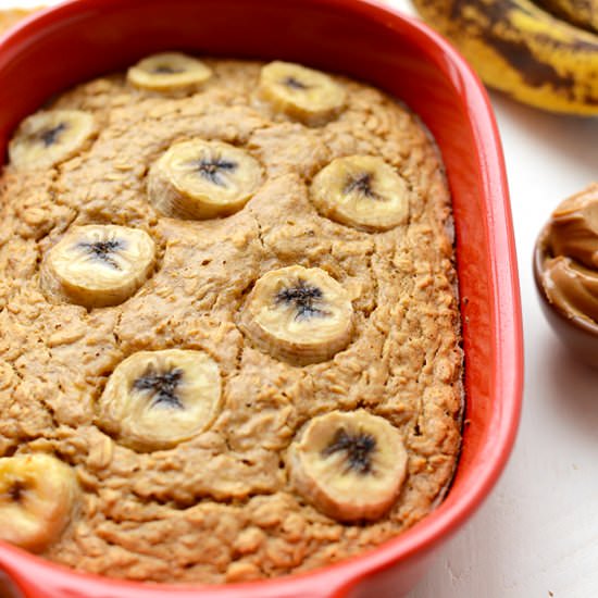 Peanut Butter Banana Oatmeal Bake