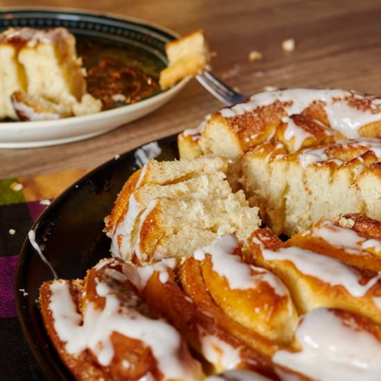 Giant Cinnamon Bun