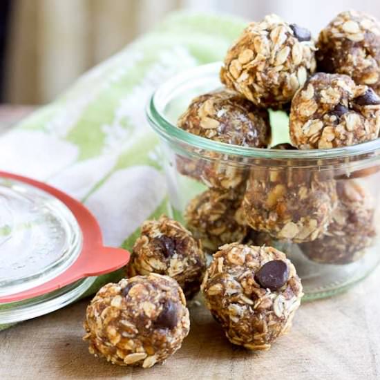 Almond Butter Energy Bites
