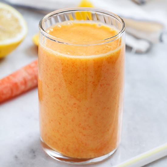 Multivitamin Orange Carrot Smoothie