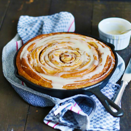 Cinnamon Roll Cake