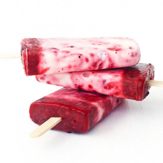 Mixed Berry Yogurt Popsicles