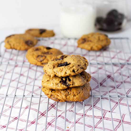 Healthy Chocolate Cherry Cookies