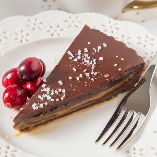Salted Caramel Chocolate Tart