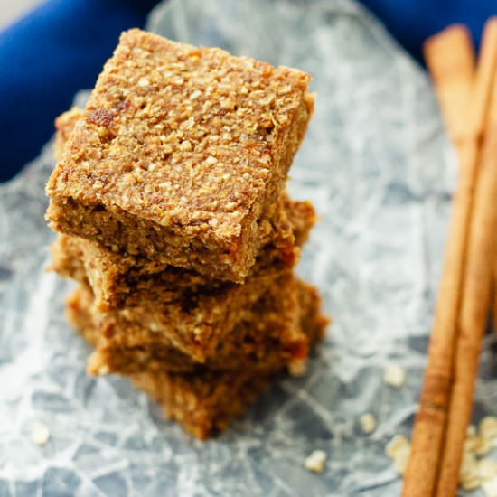 Apple Cinnamon Energy Bars