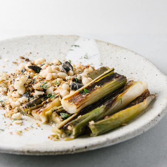 braised leeks and white beans
