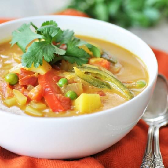 Homemade Yellow Curry Potato Soup