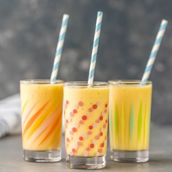 Simple Mango Smoothie