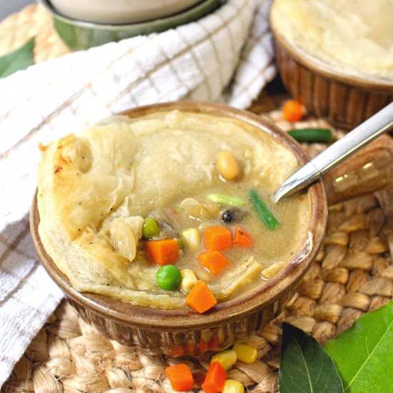 Veggie Pot Pie Soup