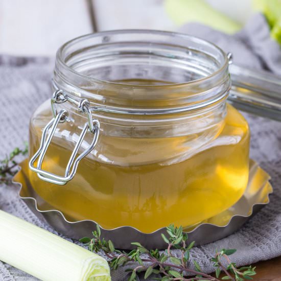 Simple Homemade Vegetable Stock