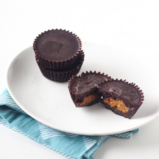 Homemade Vegan Peanut Butter Cups