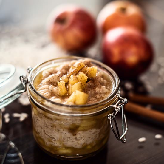 Rice Pudding & Baked Apple Chutney