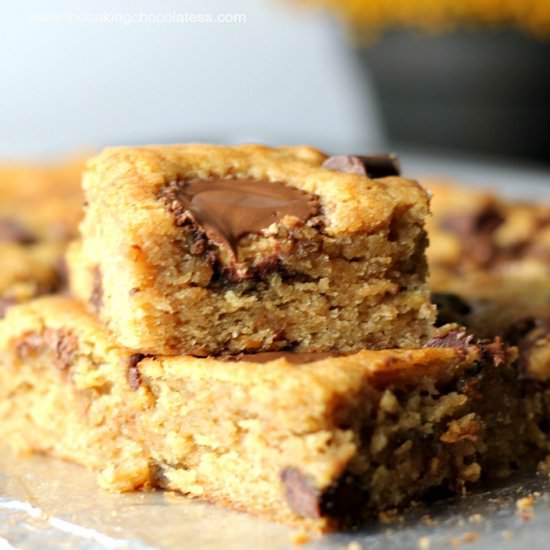 Chunky Monkey Blondies