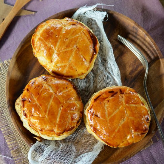 Almond and lemon zest French pie