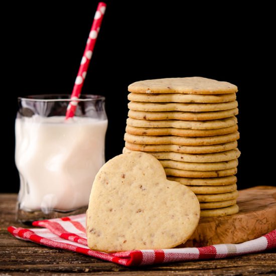 Sour Cream Pecan Sandies