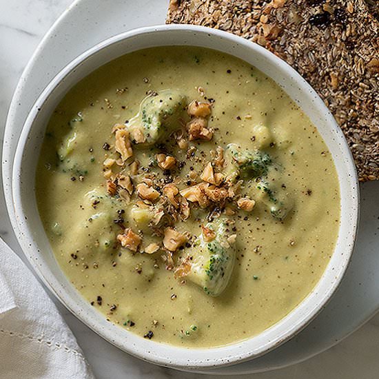 White Bean and Broccoli Soup
