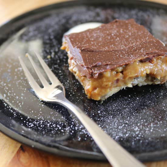 Raw Snickers Slice