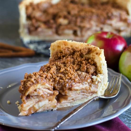 Deep Dish Dutch Apple Pie