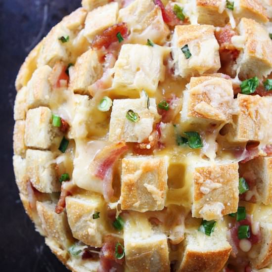Cheesy Bacon Pull-Apart Bread
