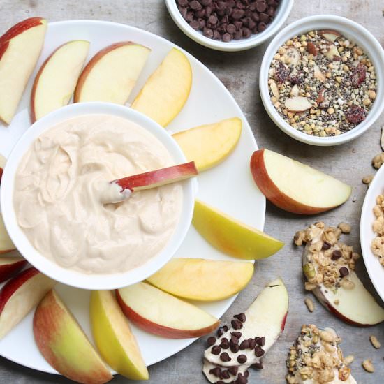 Creamy (Healthy) Peanut Butter Dip