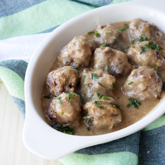 Beef Meatballs in Gravy Sauce