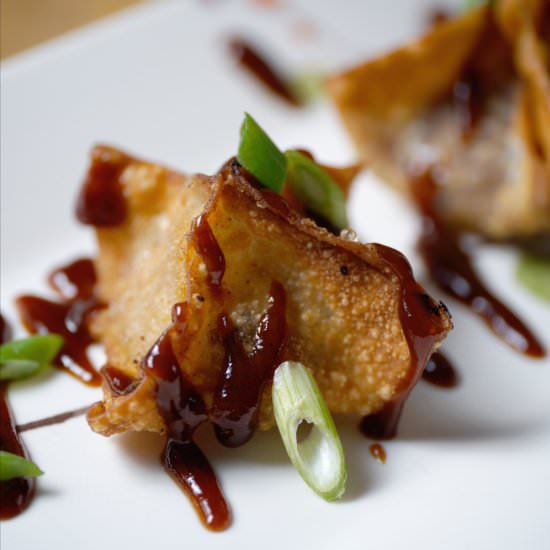 BBQ and Blue Cheese Wontons