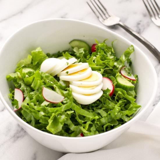 Bulgarian Green Salad